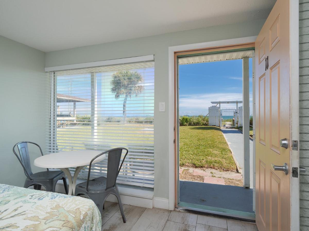 Sea Aire Oceanfront Motel